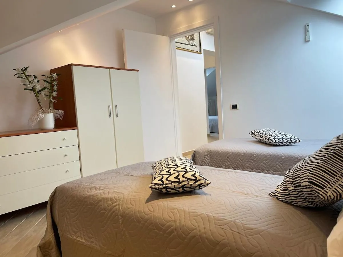 Appartamento 3C In Centro Al Mare - Riccione Apartment
